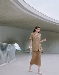 【Vacanza 】Side Straps Short-Sleeved Padded Shoulder Blazer