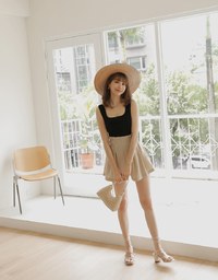 Minimalist Square Neck Knit Tank Top