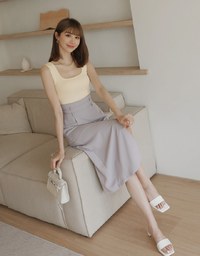 Minimalist Square Neck Knit Tank Top
