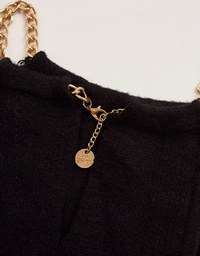 [I'M Meme] Gold Chain Shoulder-Sharp Knit Crop Tank Top