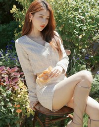 Chic Tweed Long Sleeve Crop Top