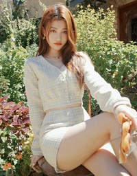 Chic Tweed Long Sleeve Crop Top