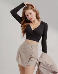 Overlap Lapel Low Cut Pitch Crop Top