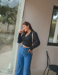 Straight-Grain Crop Top