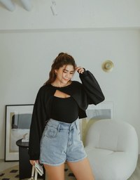 2Way Slit Two-Piece Cropped Top