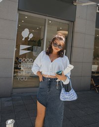 V Neck Creased Puff Sleeve Tie Ribbon Crop Top