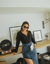 Littile V Notch Knit Crop Top