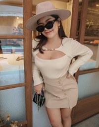 Asymmetric Skirt With Side Buttons