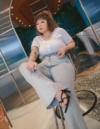 【Mi's Pick】High Waisted Washed Jeans