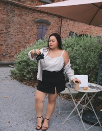 AIRY HOURGLASS K-pop Slimming High Waisted Long Legs Skorts