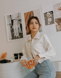 Lapel Double Zipper Crop Top