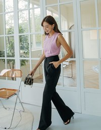 Sleek CEO Invisible Elastic Flare Pants