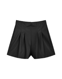 360° High Waisted Pleated Faux Leather Shorts