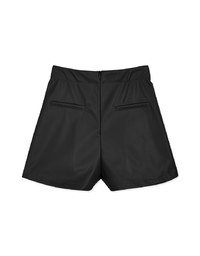 360° High Waisted Pleated Faux Leather Shorts