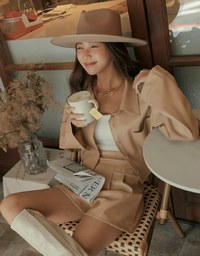 360° High Waisted Pleated Faux Leather Shorts