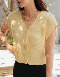 Buttoned Oversized Oversized Knit Vest