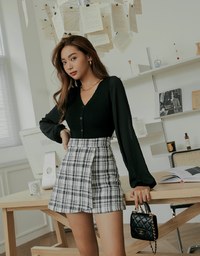 V Neck Splice Mesh Buttoned Knit Top
