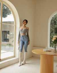 【Warm↑ Up】Light Velvet V-Neck Short Version Of Fever Bra Top