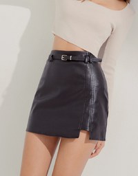 Stitching Slit Faux Leather Skirt (With Belt)