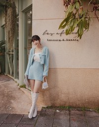 [I'M Meme] Square Collar With Button Crop Blazer Jacket