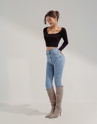 U Collar Knit Fitted Crop Top