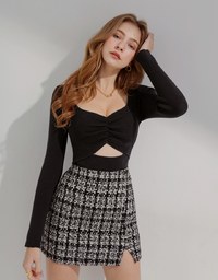 Long Sleeve Heart Collar Knit Top