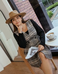 【Porima' Picks】U Neck Straight Grain Crop Fit Top