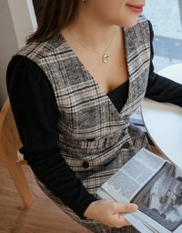 【Porima' Picks】U Neck Straight Grain Crop Fit Top