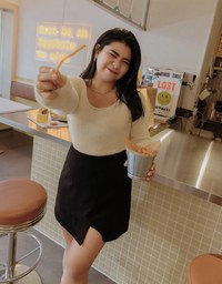 Overlapping Curved Slit Tweed Skirt