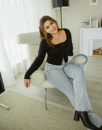 Square Neck Buttoned Crop Knit Top
