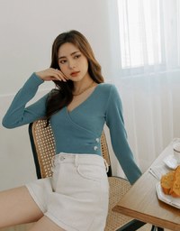 Overlap Scrunch V Neck Crop Top