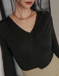 V Neck Ruched Crop Long Sleeve Top