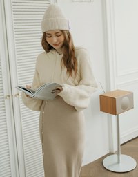 Side Button Style Slit Knit Skirt