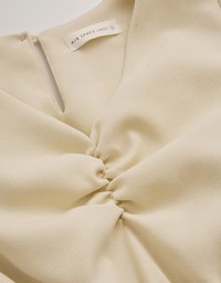 V Neck Scrunch Splice Ruffled Mini Dress