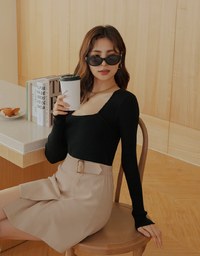 Square Neck Long Sleeve Knit Fit Top