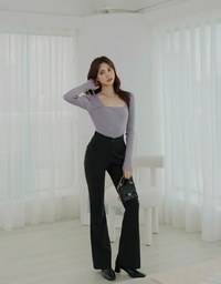 Square Neck Long Sleeve Knit Fit Top