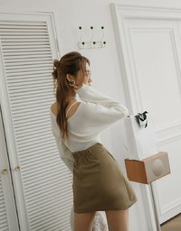 V-Neck Single Thread Tweed Knit Crop Top