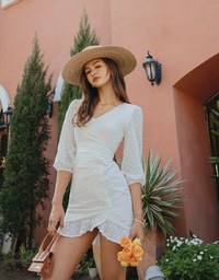 Wrinkled Lace Mini Dress