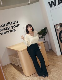 Tailorable Elastic High Waisted Flared Pants
