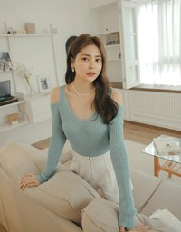 Zipper Pleated High Waisted Slim Shorts