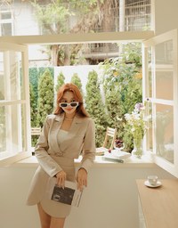 Lapel Silver Accessories Blazer With Shoulder Pads