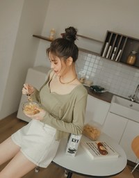 Two Piece V Neck Crop Knit Top