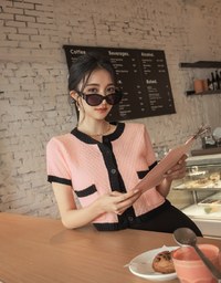 Contrast Color Button Pocket Knit Top