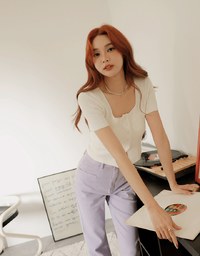 Buttoned Textured Slit Crop Top