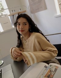 Preppy Style Tie Knit Crop Top