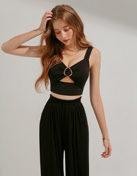 Hollow Wide Shoulder Short Vest (With Chest Pad)