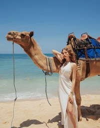 Halter Neck Backless Maxi Dress with Golden Chain