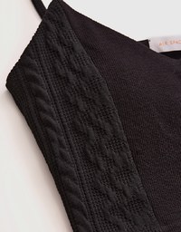 Twist Knit Slit Set (With Padding)