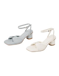 Square Toe Twist Mid Heel Sandals
