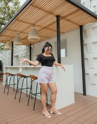 Breezy Cooling Side Scrunch Top